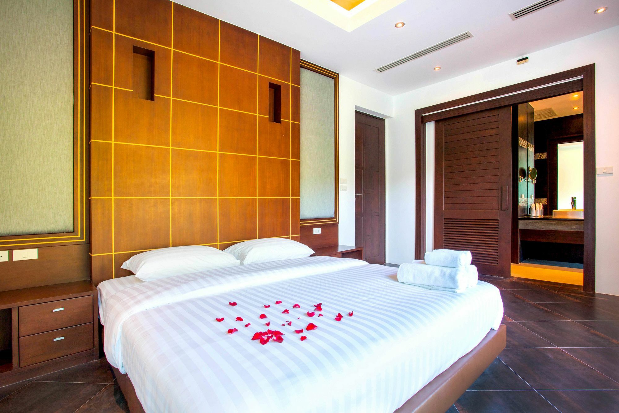 Luxury Pool Villa Kamala מראה חיצוני תמונה
